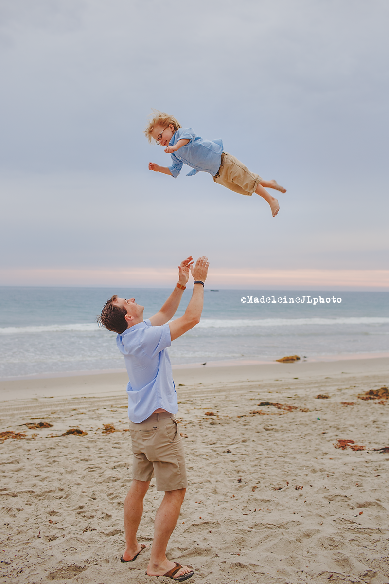 San Clemente Beach family session . Extended family beach session. Orange County family portrait photographer. Los Angeles San diego